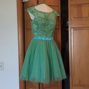 SHERRI HILL Homecoming Dress
